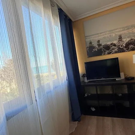 With Views דירה